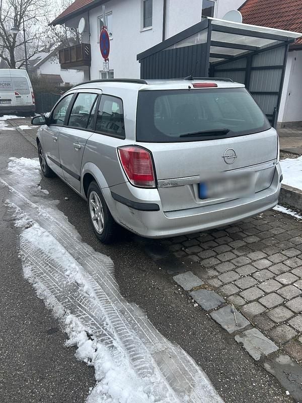 Silber Gebraucht 2004 Opel Astra Kombi | 800 € (Superpreis) - Bild 1/4