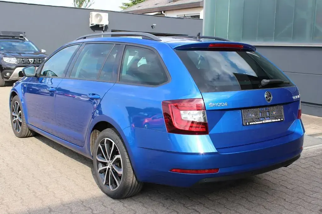 Gebraucht Skoda Octavia Soleil 150 PS (110 kW) 2019 Blau Kombi