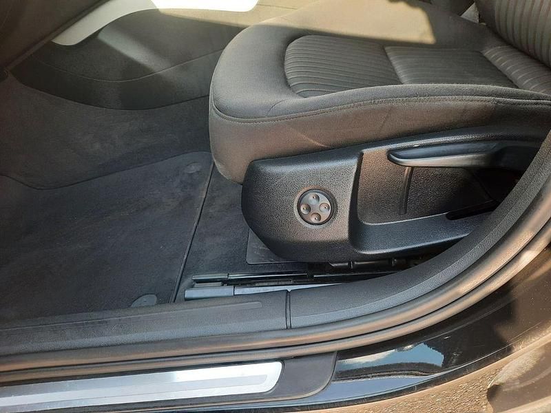 Gebraucht Audi A4 Ambiente 310 PS (228 kW) 2010 Schwarz Kombi