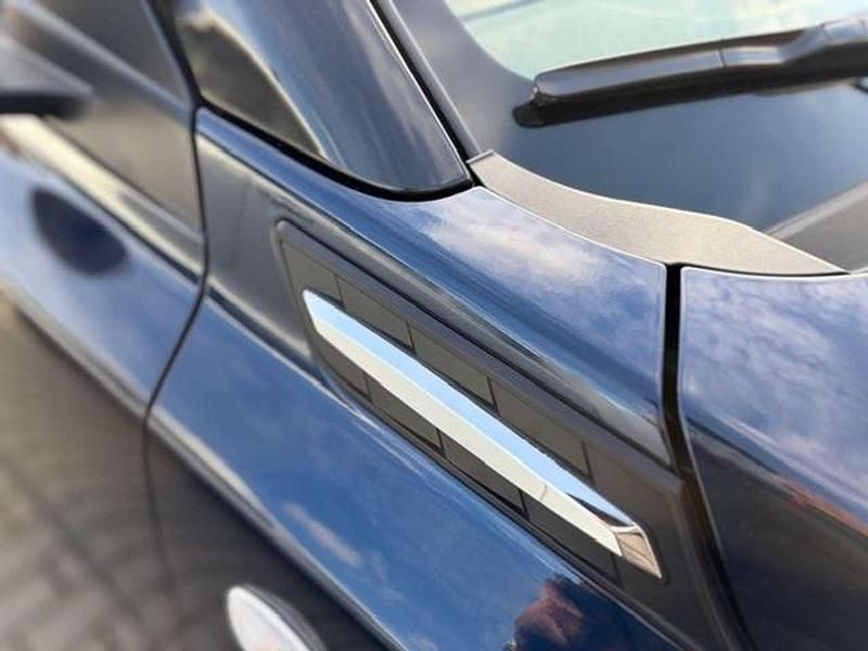 Neu Suzuki Vitara Comfort+ 110 PS (80 kW) 2025 Sphere blue pearl metallic / c SUV