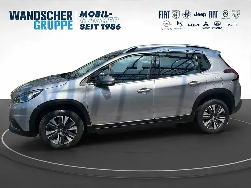 Gebraucht Peugeot 2008 Allure 110 PS (80 kW) 2018 Grauschwarz SUV
