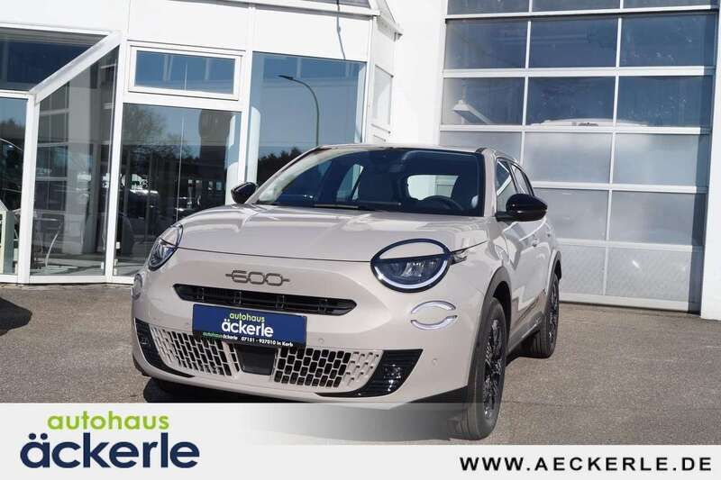 Sabia beige Neu 2025 Fiat 600 Style SUV | 28.900 € (Etwas zu teuer) - Bild 1/4