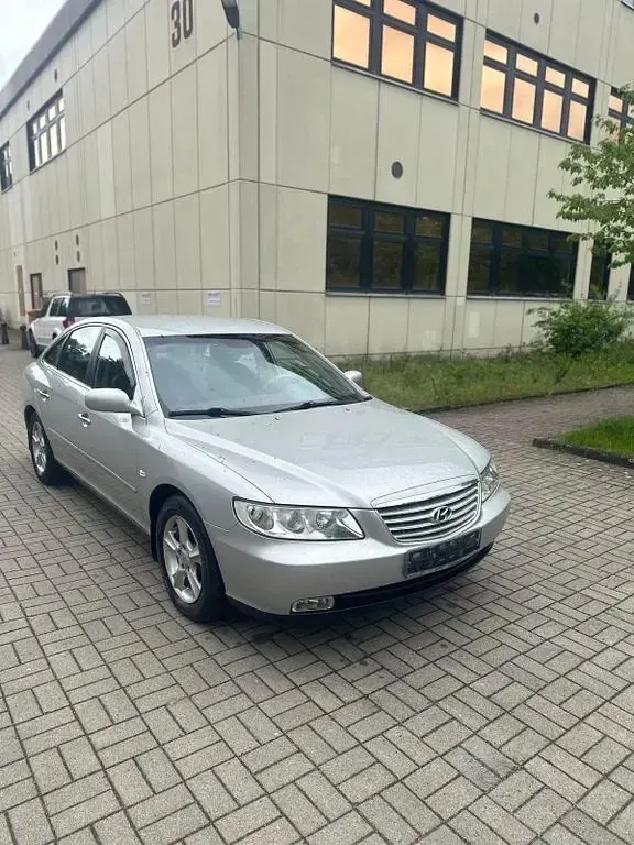 Gebraucht Hyundai Grandeur 235 PS (172 kW) 2007 Silber Limousine