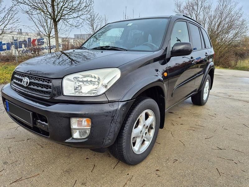 Schwarz Gebraucht 2001 Toyota RAV4 SUV | 5.950 € (Fairer Preis) - Bild 1/4