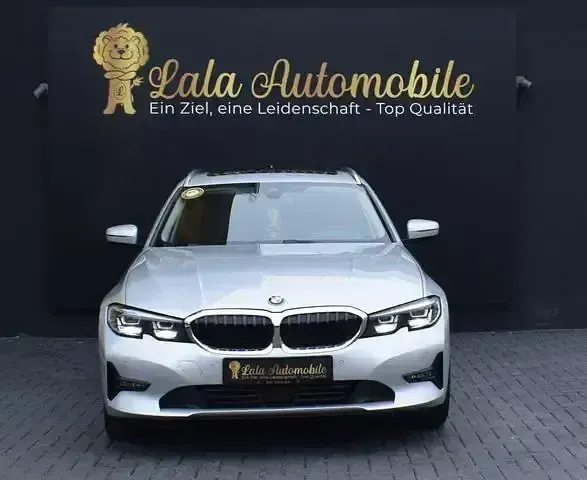 Gebraucht BMW 320 Sport Line 190 PS (139 kW) 2020 Silber Limousine