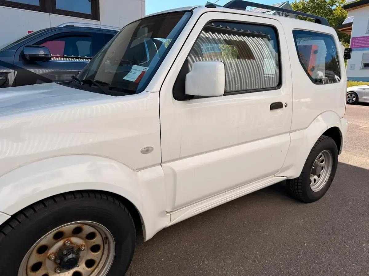 Gebraucht Suzuki Jimny 86 PS (63 kW) 2014 Weiß SUV