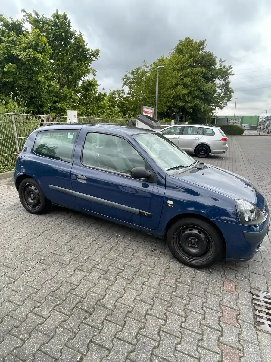Gebraucht Renault Clio 60 PS (44 kW) 2006 Blau Kleinwagen