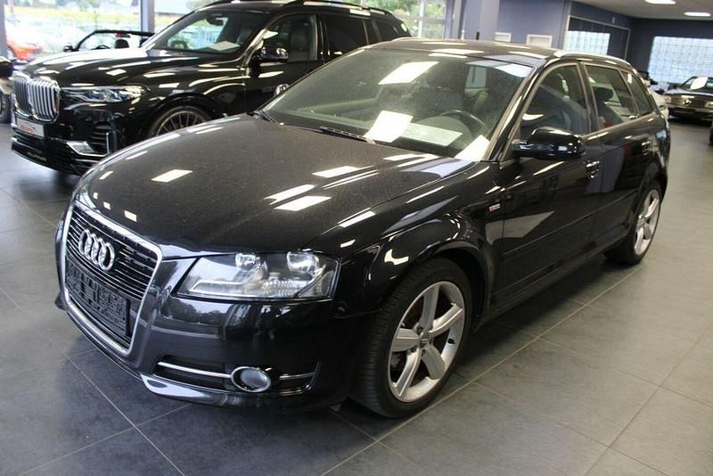 Używany Audi A3 S-Line 125 KM (91 kW) 2012 Czarny Hatchback