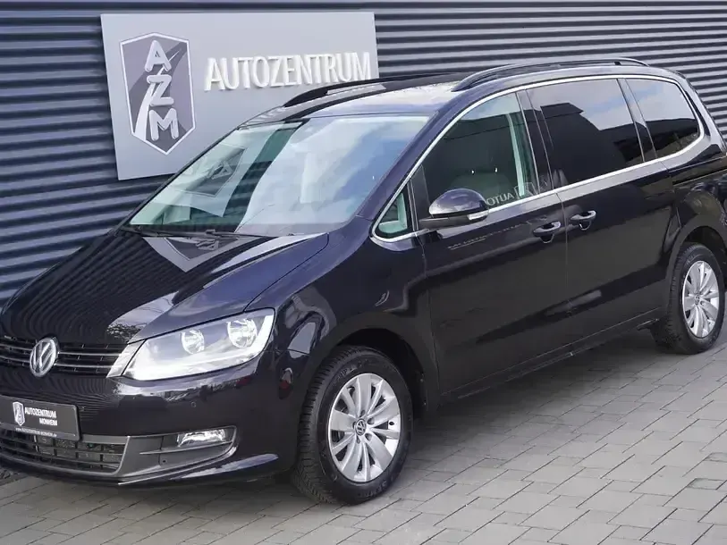 Second-hand VW Sharan 150 CP (110 kW) 2020 Negru Monovolum