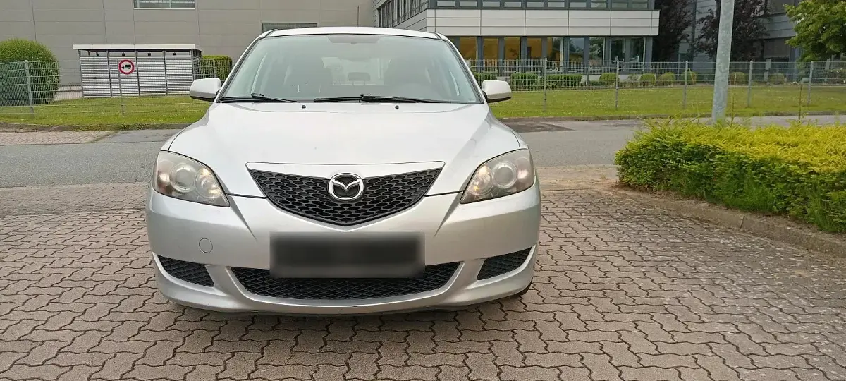Gebraucht Mazda 3 Exclusive 105 PS (77 kW) 2004 Silber Limousine