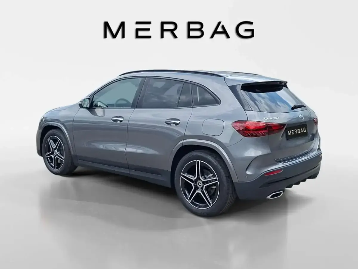 Gebraucht Mercedes GLA180 Advanced 136 PS (100 kW) 2026 Metalliclack mountaingrau SUV