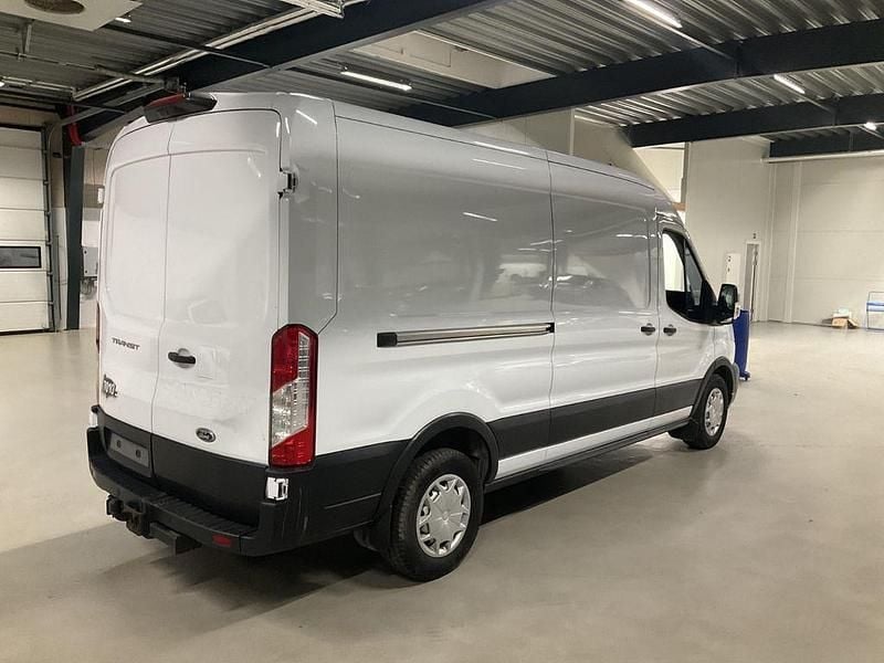 Gebraucht Ford Transit Trend 131 PS (96 kW) 2020 Weiß Van / Kleinbus