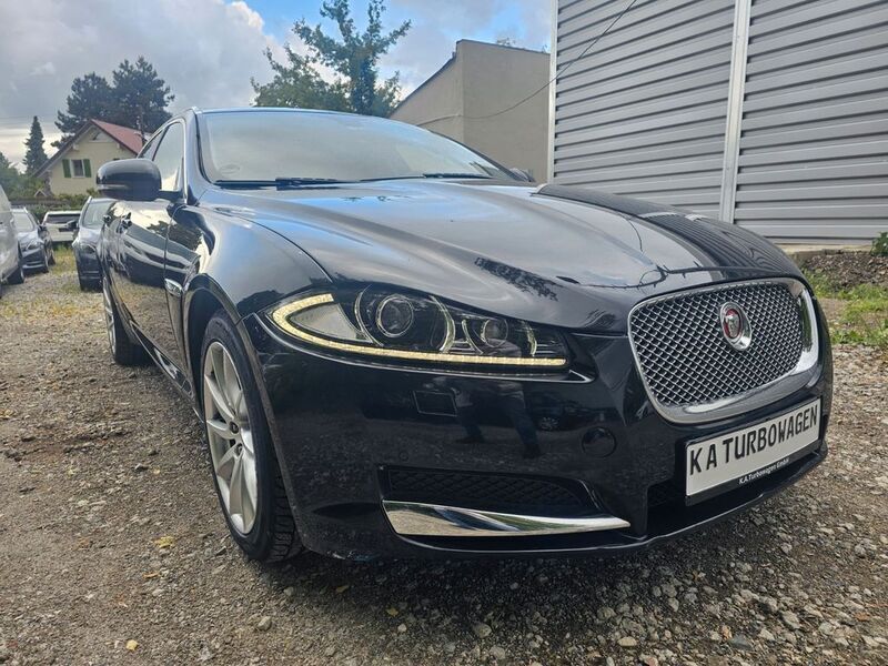 Violet Gebraucht 2014 Jaguar XF Sportbrake Kombi | 6.800 € (Etwas zu teuer) - Bild 1/4