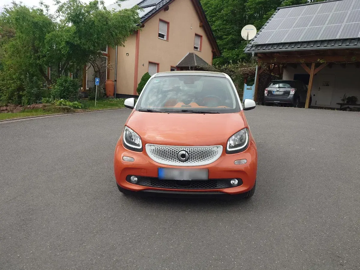 Second-hand Smart ForFour Passion 90 CP (66 kW) 2018 Portocaliu Hatchback