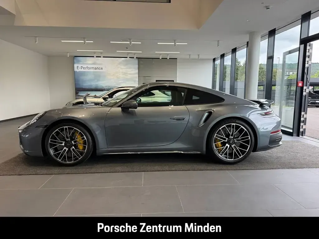 Neu Porsche 992 711 PS (522 kW) 2026 Grau Coupé