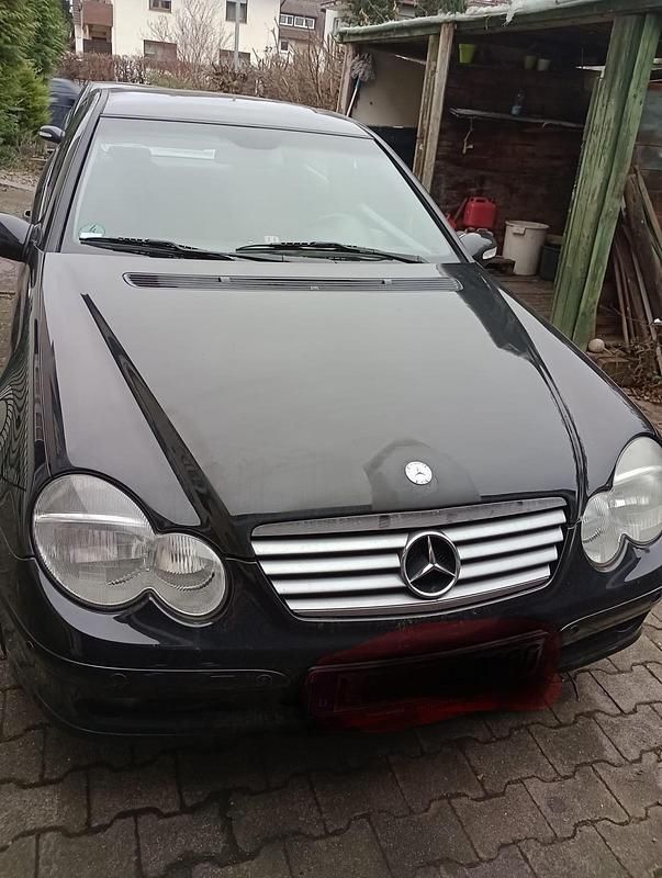 Gebraucht Mercedes C180 2002 Schwarz Coupé