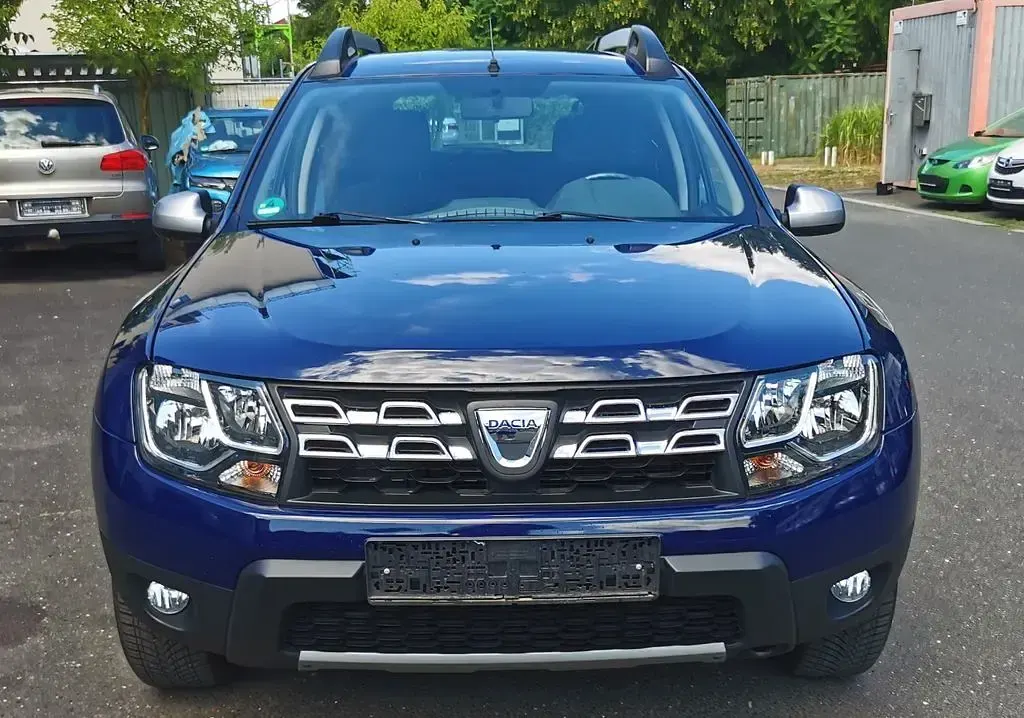Gebraucht Dacia Duster Celebration 105 PS (77 kW) 2015 Blau SUV