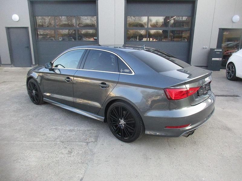 Gebraucht Audi A3 S-Line 179 PS (131 kW) 2014 Grau Limousine