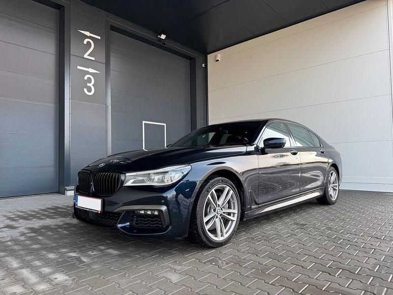 Gebraucht BMW 750L 449 PS (330 kW) 2016 Limousine