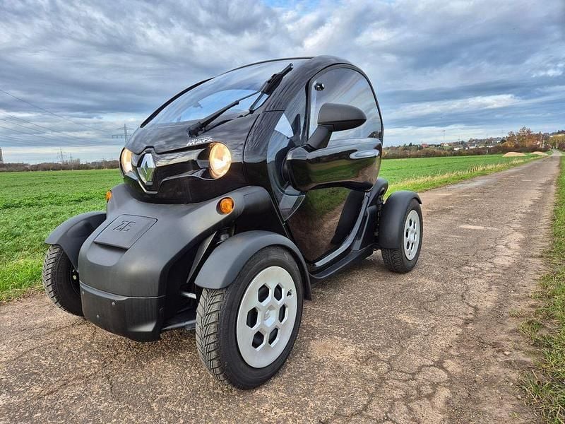 Schwarz Gebraucht 2016 Renault Twizy Kleinwagen | 4.900 € - Bild 1/4