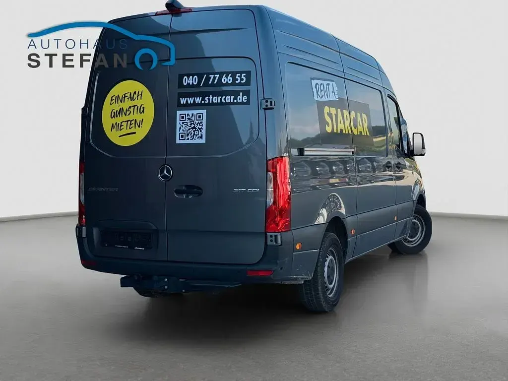 Gebraucht Mercedes Sprinter 170 PS (125 kW) 2025 Selenitgrau metallic Van