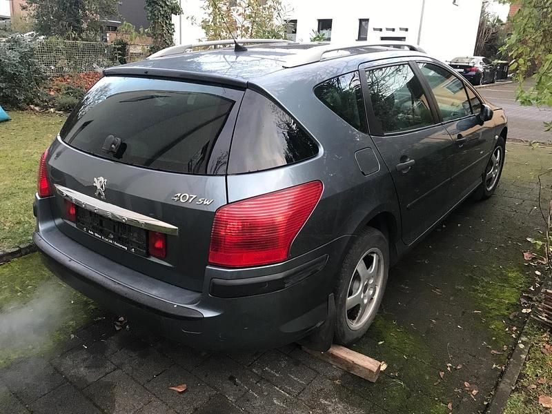 Gebraucht Peugeot 407 136 PS (100 kW) 2005 Grau Kombi