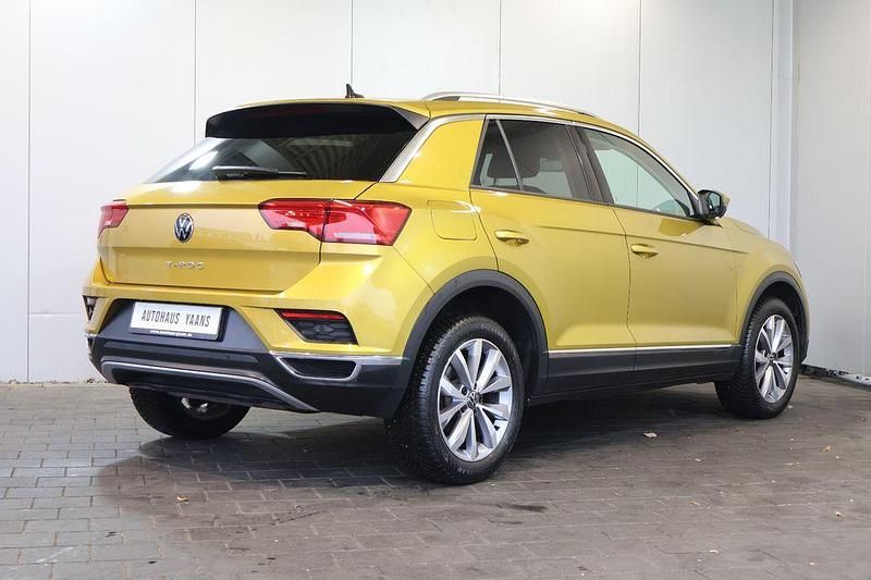 Gebraucht VW T-Roc Style 150 PS (110 kW) 2021 Gelb SUV