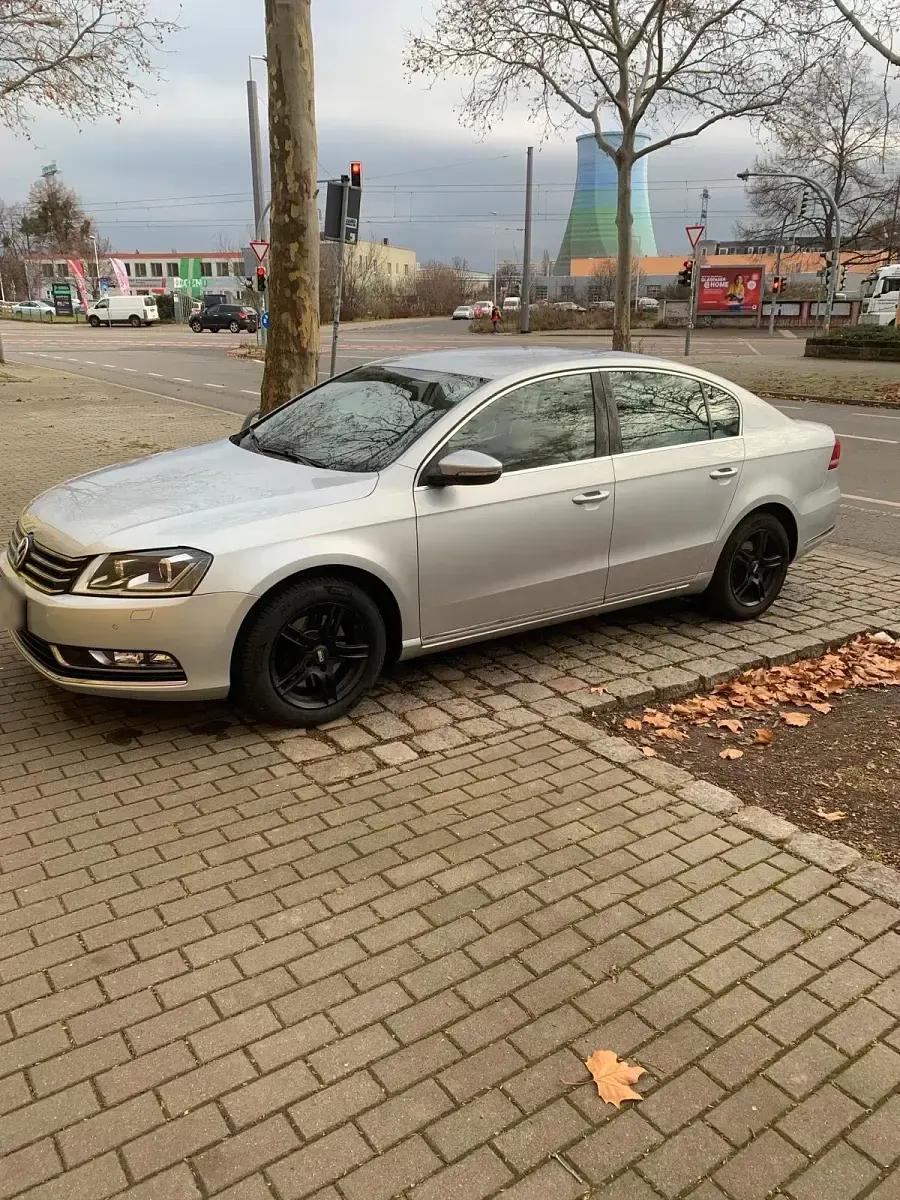 Używany VW Passat 170 KM (125 kW) 2014 Srebrny Sedan/Limuzyna