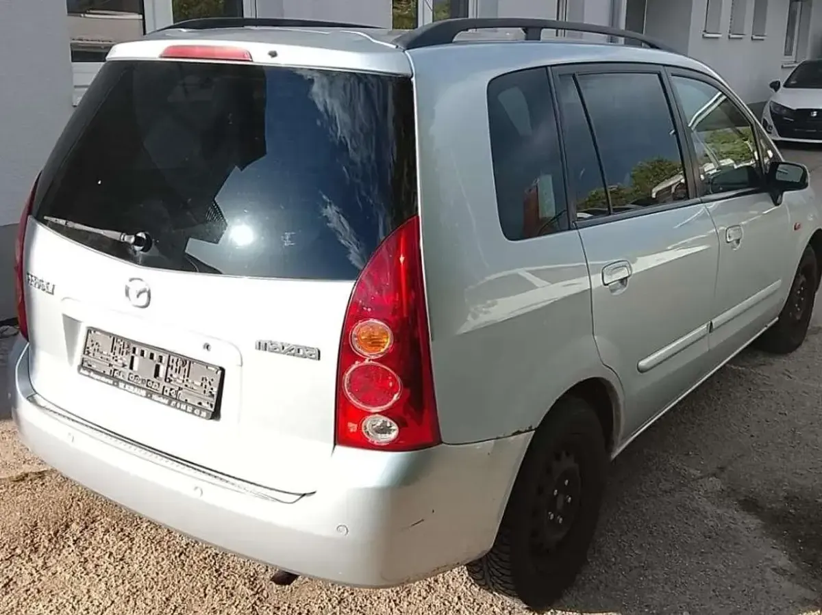 Gebraucht Mazda Premacy Comfort 101 PS (74 kW) 2004 Sunlight silver Van / Kleinbus