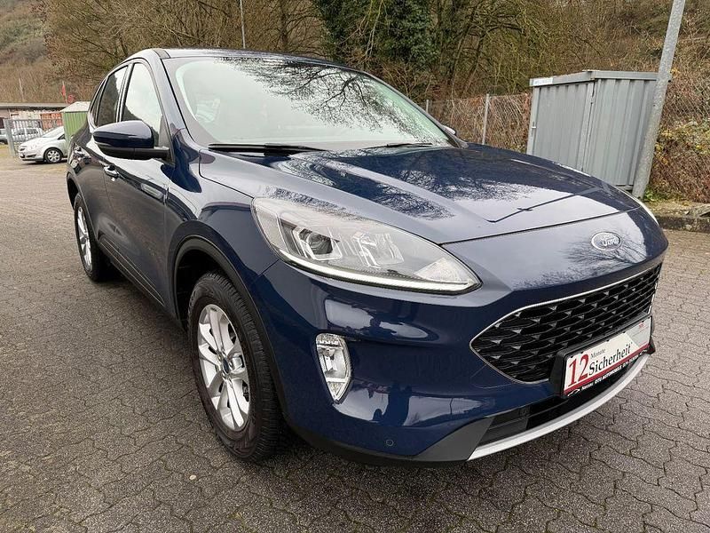 Blau Gebraucht 2021 Ford Kuga Cool & Connect SUV | 20.800 € (Guter Preis) - Bild 1/4