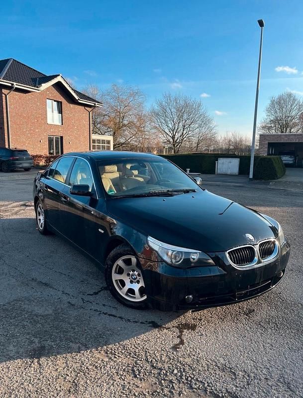 Gebraucht BMW 525 192 PS (141 kW) 2004 Schwarz Limousine