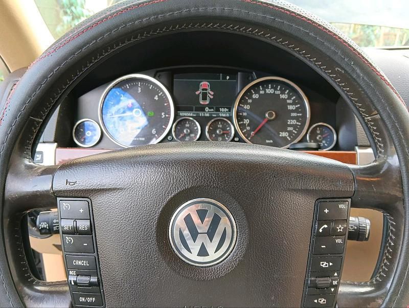 Gebraucht VW Touareg 225 PS (165 kW) 2007 Schwarz SUV