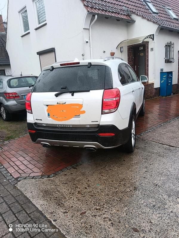 Gebraucht Chevrolet Captiva 183 PS (134 kW) 2014 Weiß SUV