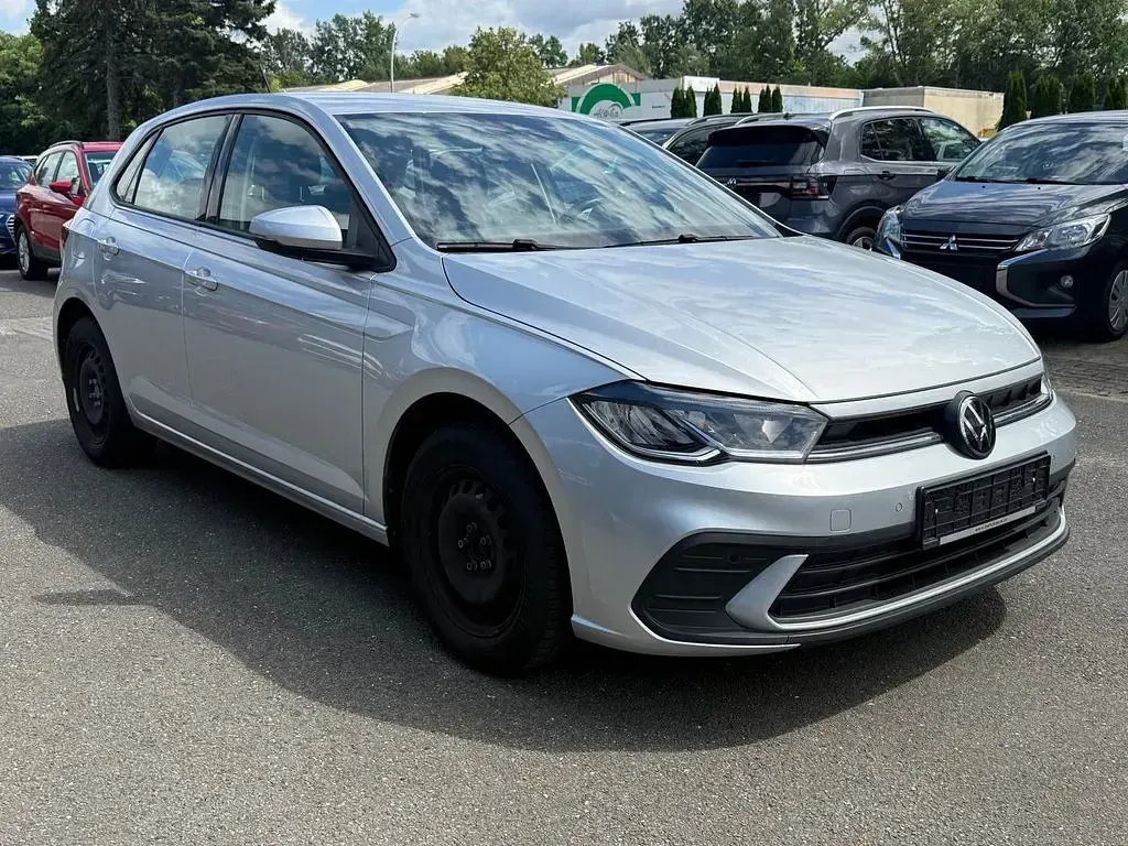 Gebraucht VW Polo Life 95 PS (69 kW) 2022 Silber Kleinwagen
