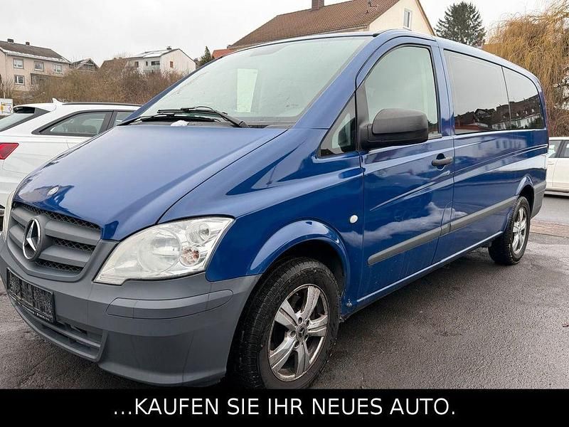 Gebraucht Mercedes Vito 163 PS (119 kW) 2014 Blau Van