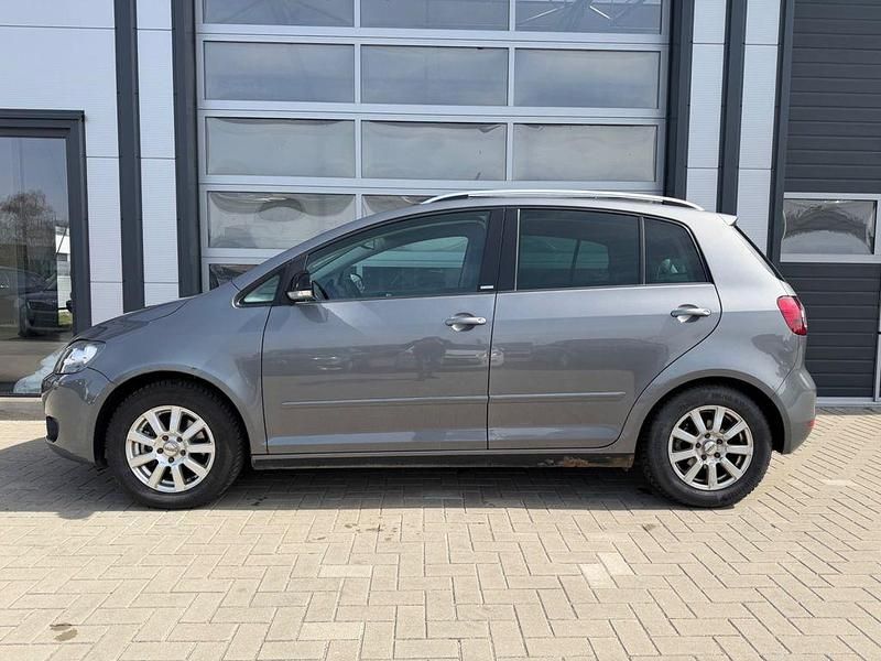 Gebraucht VW Golf VI Style 105 PS (77 kW) 2011 Grau Kleinwagen
