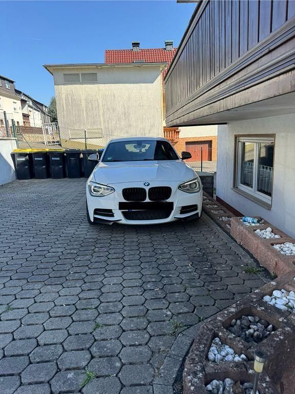 Gebraucht BMW M135 Sport Line 320 PS (235 kW) 2012 Weiß Kleinwagen