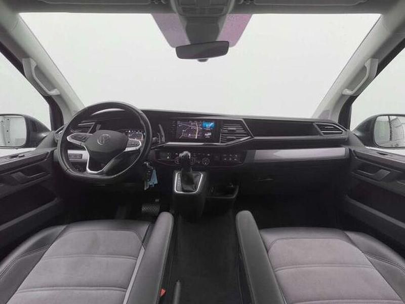 Gebraucht VW Multivan Generation Six 204 PS (150 kW) 2022 Grau Van