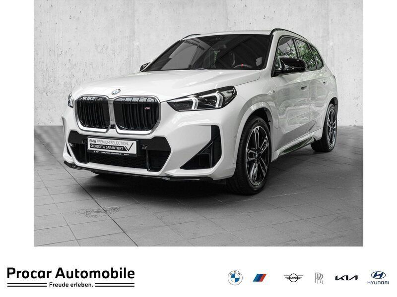 Weiß Gebraucht 2024 BMW X1 Performance SUV | 55.780 € (Fairer Preis) - Bild 1/4