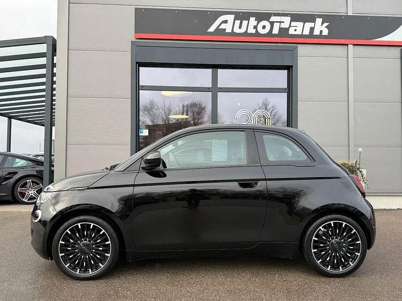 Gebraucht Fiat 500e Icon 86 kW (118 PS) 2022 Schwarz Cabrio