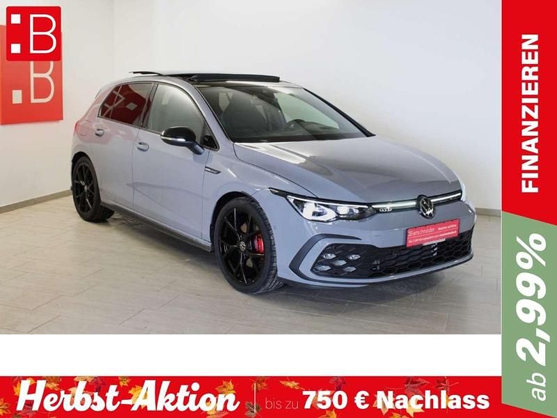 Grau Gebraucht 2024 VW Golf Style Limousine | 37.490 € (Teuer) - Bild 1/1