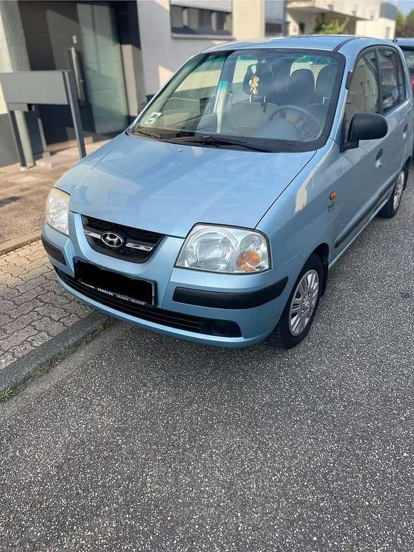 Blau Gebraucht 2007 Hyundai Atos Kleinwagen | 2.000 € (Fairer Preis) - Bild 1/4