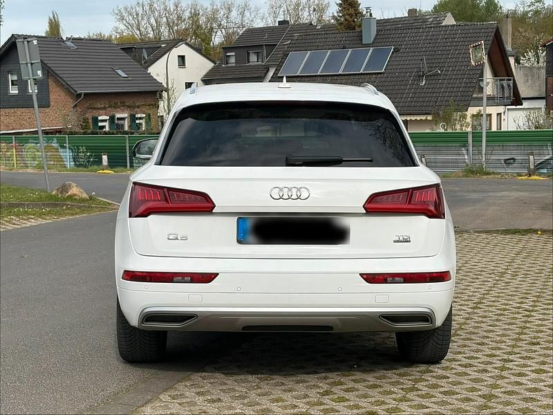 Gebraucht Audi Q5 Ambiente 190 PS (139 kW) 2017 Weiß SUV