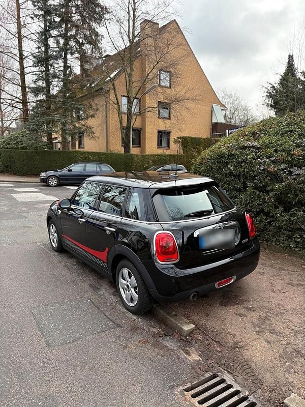Gebraucht Mini Cooper 135 PS (99 kW) 2015 Schwarz Kleinwagen