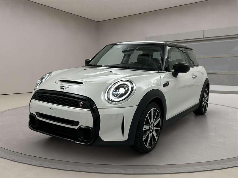 Gebraucht Mini Cooper S 178 PS (130 kW) 2024 Weiß Kleinwagen