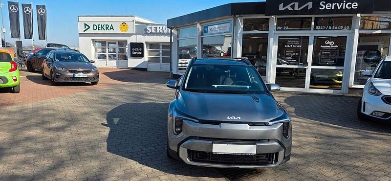 Neu Kia Stonic Vision 101 PS (74 kW) 2026 Grau SUV