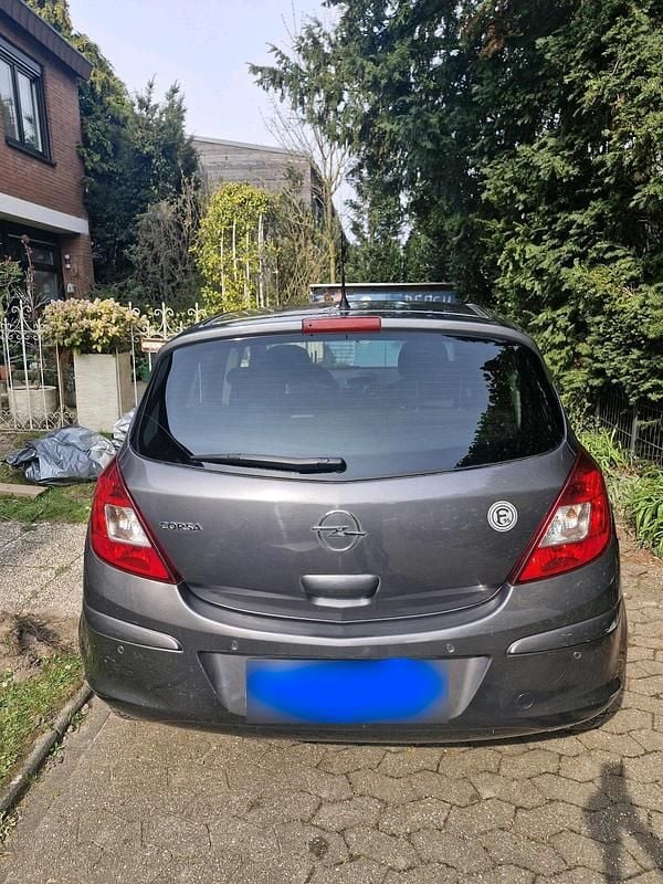 Gebraucht Opel Corsa 87 PS (63 kW) 2010 Grau Kleinwagen