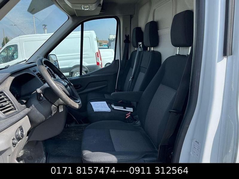 Gebraucht Ford Transit 105 PS (77 kW) 2019 Weiß Van / Kleinbus