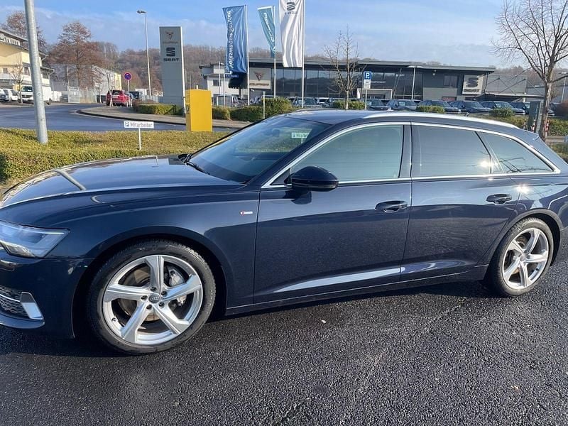 Gebraucht Audi A6 S-Line 245 PS (180 kW) 2020 Blau Kombi