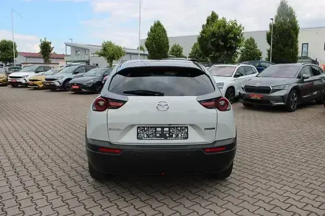 Gebraucht Mazda MX30 107 kW (146 PS) 2022 Weiß SUV